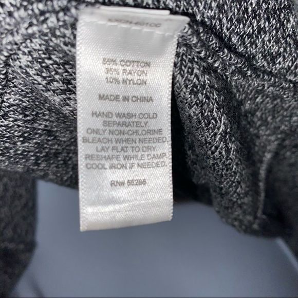 Express gray cold shoulder tunic top sweater size medium - Picture 4 of 7